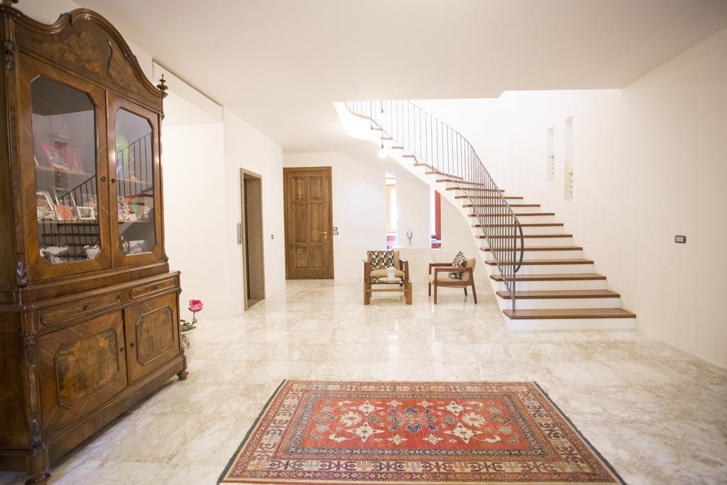 Villa Alba B&Bペルージャ エクステリア 写真